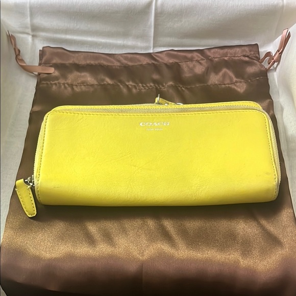 🆕 Elegant Brown Satin Women's Purse-Wallet Dust Bag - Picture 6 of 7